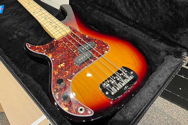 G&L SB-1 Left Handed, 3-Tone Sunburst, Maple Fretboard, Tort Pickguard