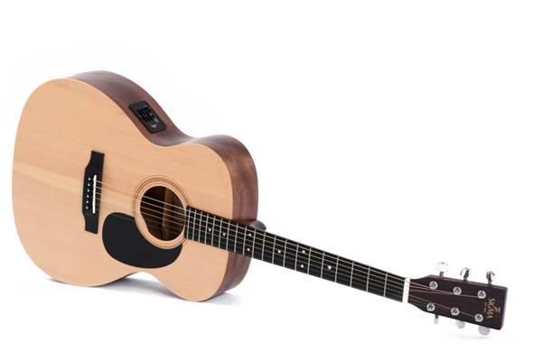 Sigma 000ME+ Auditorium Acoustic Electric Guitar, Natural