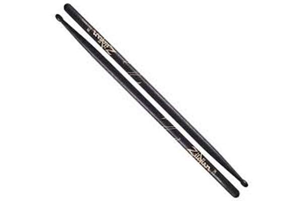Zildjian 7A Wood Tip Hickory Drumsticks, Black